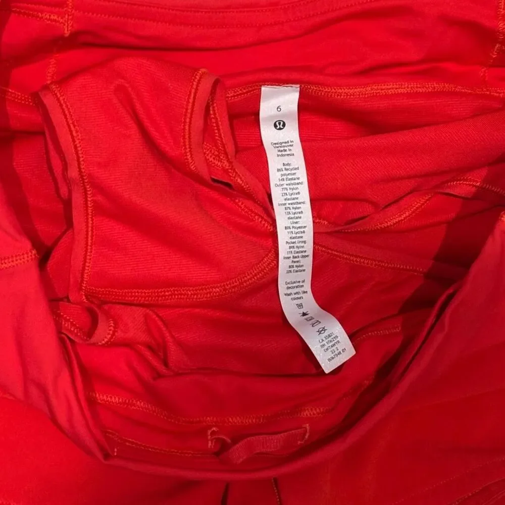 Lululemon Low Rise Speed Up Shorts 